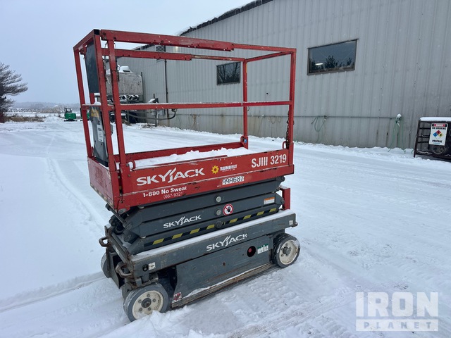 ELEVADOR TIJERA 2015 SKYJACK 3219
