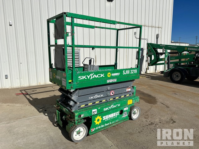 ELEVADOR TIJERA 2015 SKYJACK SJIII3219
