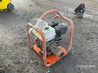 Belle Concrete Vibrator