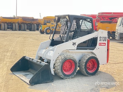 Bobcat S130 Chargeuse à direction à glissement