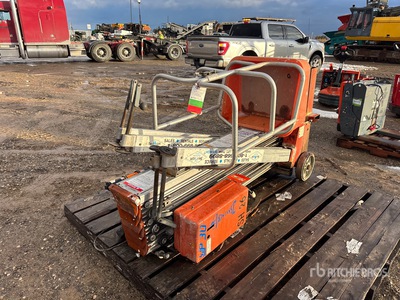 1994 Skyjack SJP30 Vertical Mast Lift