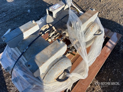 Quantity of (2) 8 Port Air Manifolds