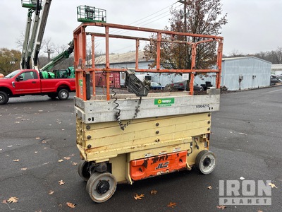 2014 JLG 2630ES Electric Scissor Lift