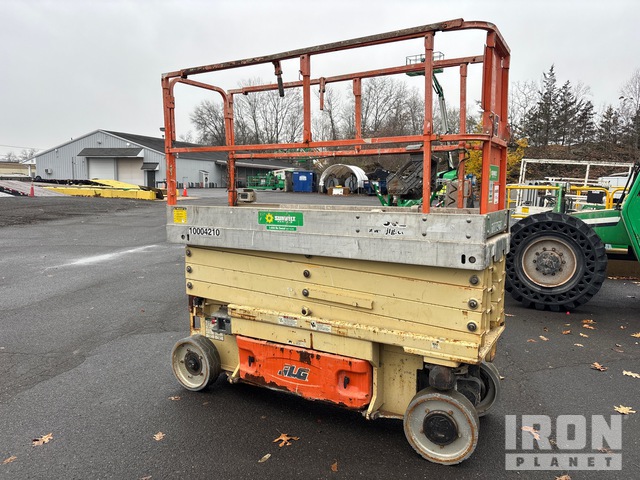 ELEVADOR TIJERA 2014 JLG 2630ES