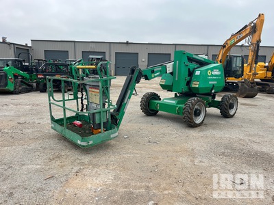 2016 JLG 340AJ 4WD Diesel Articulating Boom Lift
