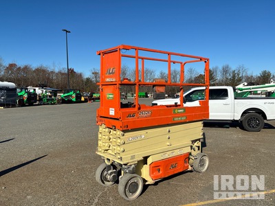 2016 JLG 2630ES Electric Scissor Lift