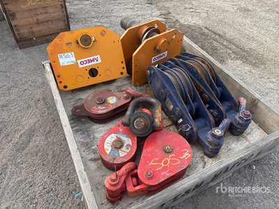 Quantity of (7) Swivel Hoist Rings