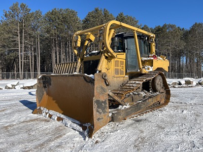 2011 Cat D6T XL ブルドーザー