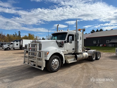 2022 Kenworth W990 6x4 T/A Sleeper Truck Tractor