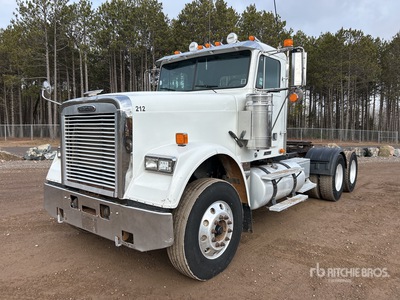 2010 Freightliner Classic 120 6x4 T/A Day Cab Truck Tractor