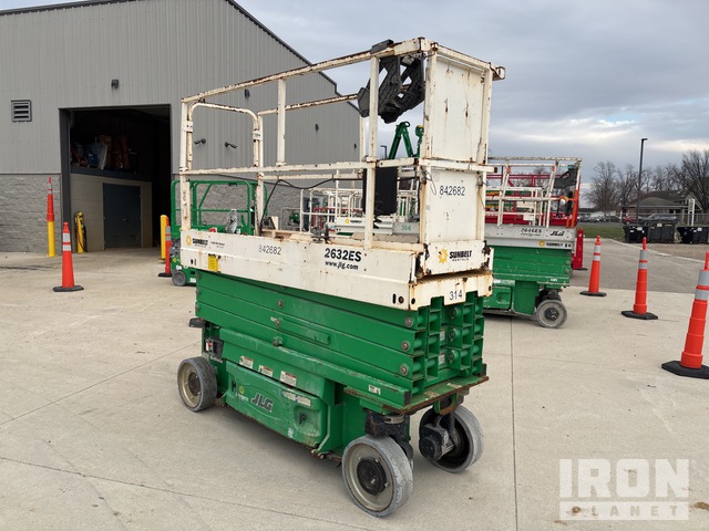 ELEVADOR TIJERA 2016 JLG 2632ES