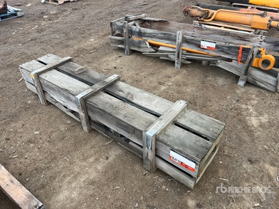 Hydraulic Boom Cylinder (Unused)