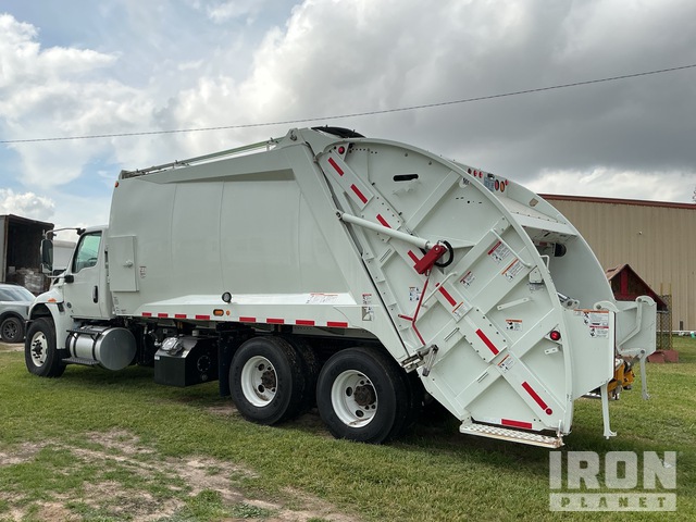 CAMIóN DE BASURA 2024 INTERNATIONAL 25 CYD MCNELIUS