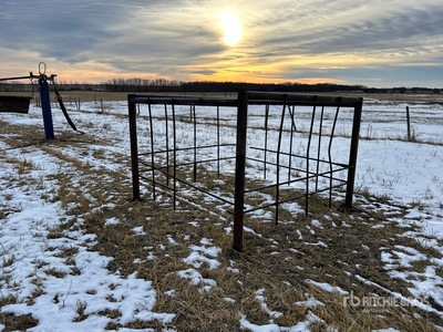 7 ft x 7 ft Square Viehfutterautomat
