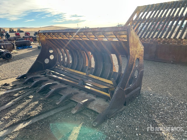148 in Skeleton Wheel Loader Bucket - Fits 980G | Ritchie Bros. Auctioneers