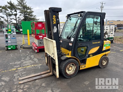 2017 Yale GLP060VXNDAE091 5750 lb Cushion Tire Forklift