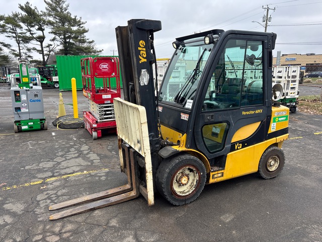 2017 Yale GLP060VXNDAE091 5750 lb Cushion Tire Forklift 2017 Yale GLP060VXNDAE091 5750 lb Cushion Tire Forklift