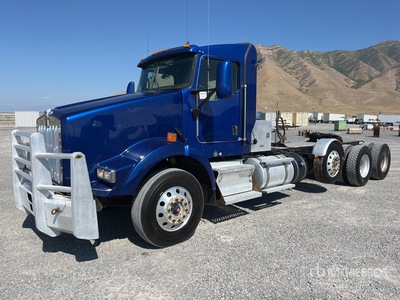2020 Kenworth T800 8x4 4-Achs Sattelzugmaschine