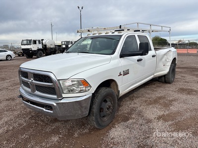 2014 Ram 3500 4x2 Crew Cab Pickup