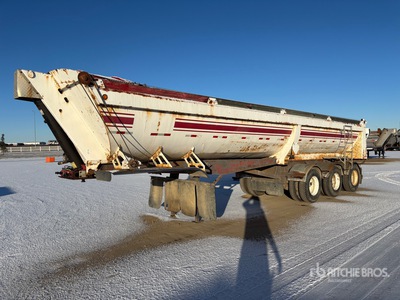 2000 Midland 36 ft Tri/A End Dump Trailer