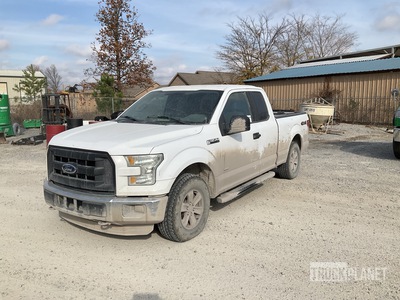 2015 Ford F-150 XL 4x4 Extended Cab Pickup