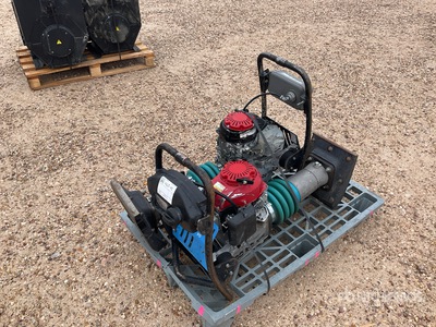 Quantity of (2) Weber Jack