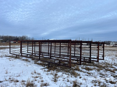 Quantity of (5) 24 ft x 4 ft Viehzuchtgremium