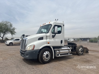 2011 Freightliner Cascadia 113 4x2 Tracteur routier