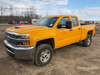 2017 Chevrolet Silverado 2500HD 4x4 Crew Cab Pickup