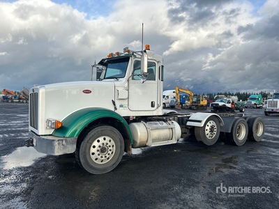 2008 Peterbilt 367 8x4 Tri/A Day Cab Truck Tractor