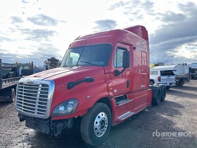 2013 Freightliner Cascadia 125 6x4 T/A Sleeper Truck Tractor (Inoperable)