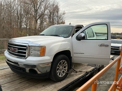 2012 GMC Sierra 1500 4x4 Crew Cab بيك اب