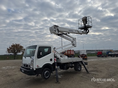 2020 Oil&Steel Snake 2010 Plus 20 m on 2020 Nissan Cabstar 35.13 Bucket Truck