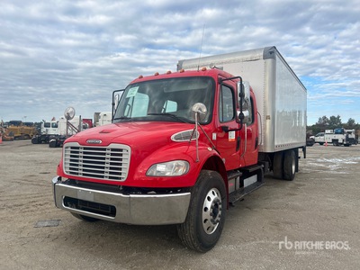2017 Freightliner M2 106 4x2 Crew cab Autocarro furgonato