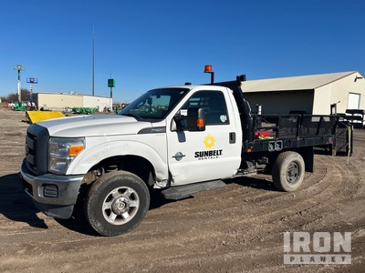 2016 Ford F-250 XL 4x4 Camion à Plateau