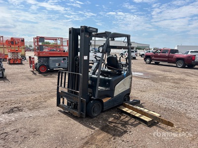 2022 Crown CGC15S-9 2750 lb Cushion Tire Forklift (Inoperable)