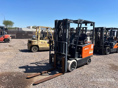 2018 Doosan BC30S-7 5350 lb Electric Forklift (Inoperable)