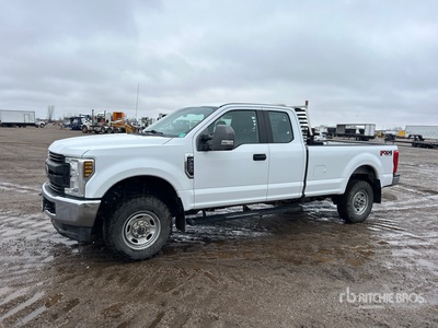 2019 Ford F-250 XL 4x4 Extended Cab Pickup