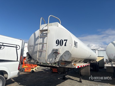 2017 Heil 9700 gal T/A Tanker Trailer