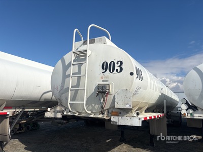 2014 Heil 9500 gal T/A Trailer cisterna