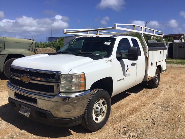 2012 Chevrolet Silverado 2500HD 4x4 Crew Cab Utility Truck (Inoperable)