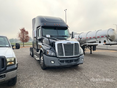 2015 Freightliner Cascadia 125 Cabeza Tractora Cabina Dormitorio