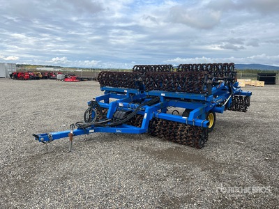 Landoll 3230 163 in Crumbler Rouleau Packer