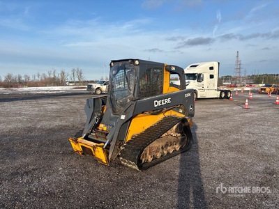 2016 John Deere 333E Chargeuse sur rails compacte