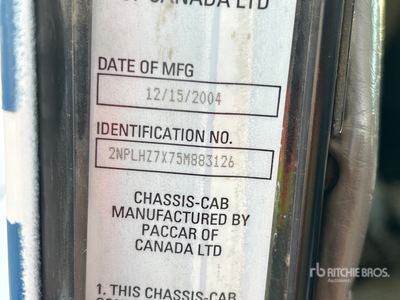 2005 Peterbilt 335 4x2 Fuel and Lube Truck