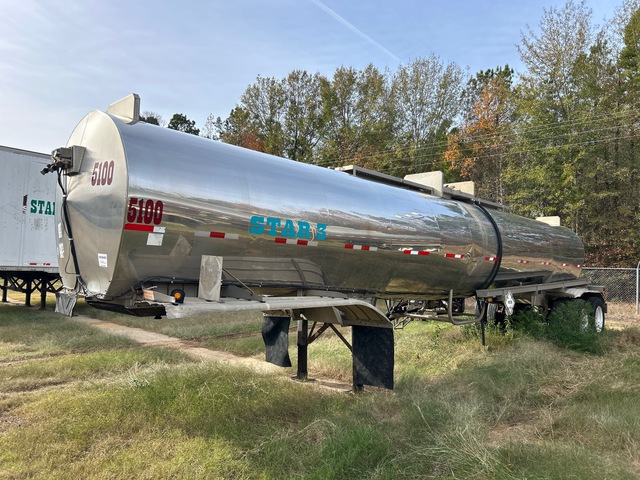 1988 Acro 6000 gal T/A Tanker Trailer