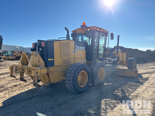MOTOCONFORMADORA JOHN DEERE 772GP 2010