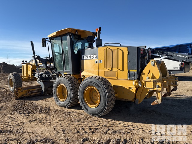 MOTOCONFORMADORA JOHN DEERE 772GP 2010