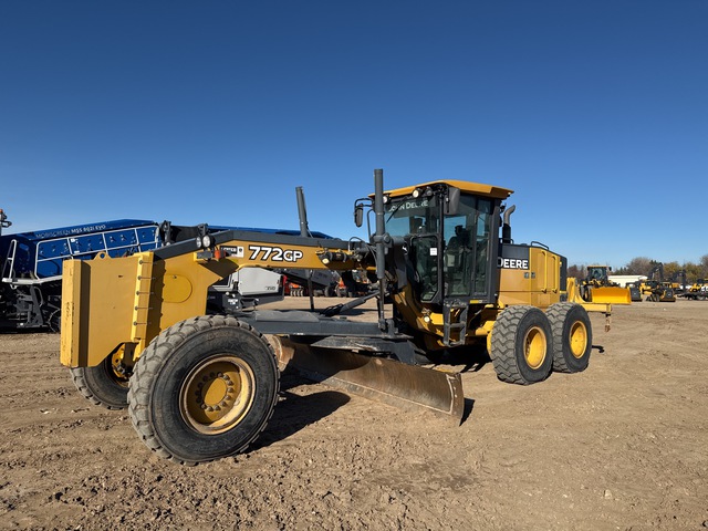 2010 John Deere 772GP AWD Motor Grader