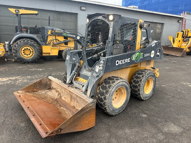 2022 John Deere 324G Skid Steer Loader 2022 John Deere 324G Skid Steer Loader